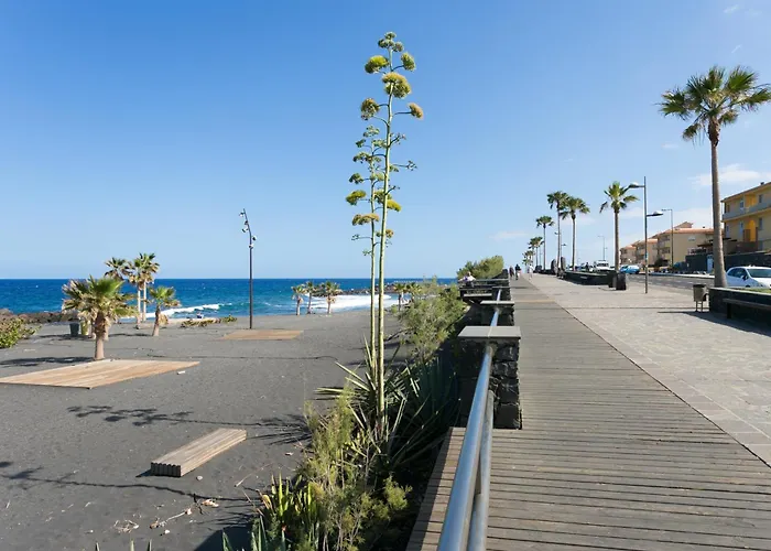 Home2book Stylish Ocean & Marina View Apt, Terrace Apartamento