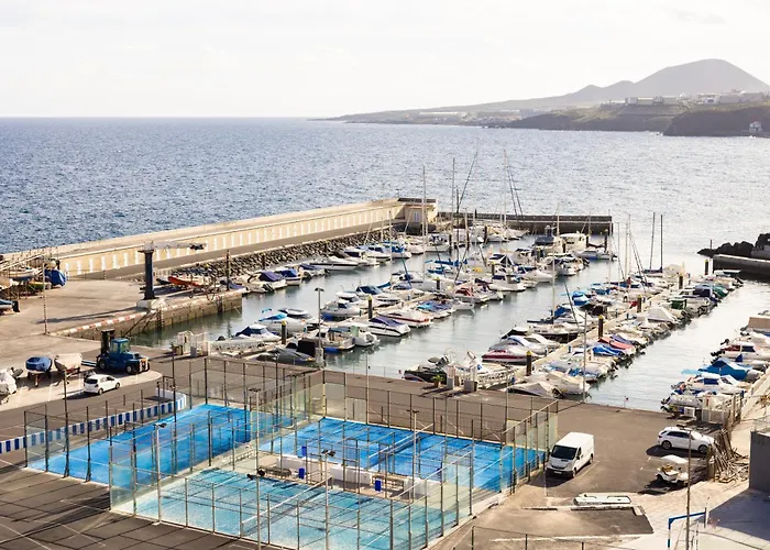 Home2book Stylish Ocean & Marina View Apt, Terrace Daire *