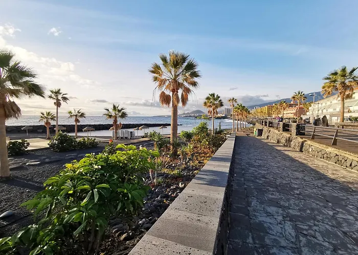 דירה Home2book Stylish Ocean & Marina View Apt, Terrace קנדלריה