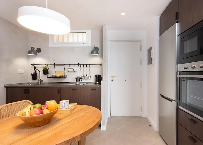 Home2book Stylish Ocean & Marina View Apt, Terrace